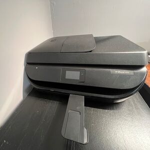 HP OfficeJet 5255 printer/scanner